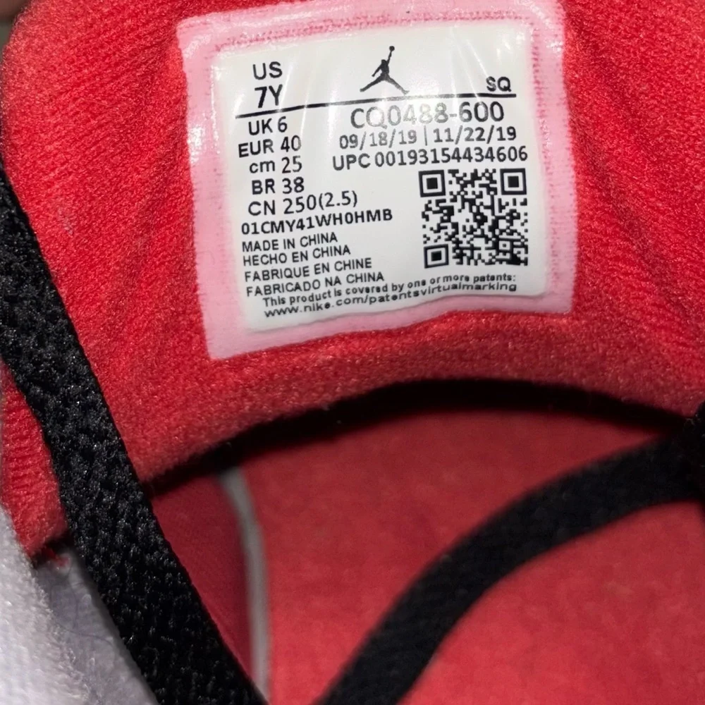 Nike Air Jordan 3 Retro SE (GS) ‘Unite’ Fire Red Cement Grey CQ0488-600 Size 7Y